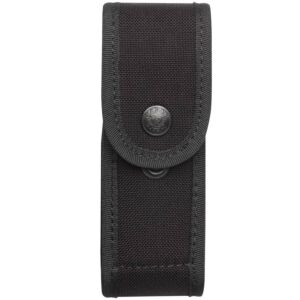 Porta caricatore in Cordura Multilayer, chiusura con pattina a doppia posizione. Applicazione in cintura con passante apribile con bottone e velcro. *Può contenere anche una cartuccia di ricambio per Pistola al peperoncino Piexon Jpx